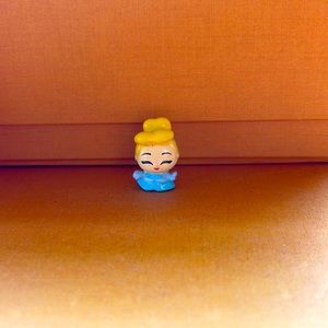 Disney Doorables Squishalots Cinderella